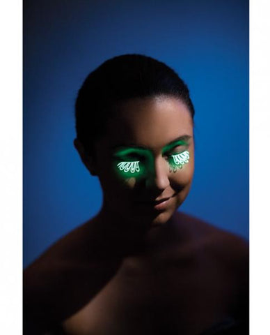 Lazer Cut Glow in the Dark Floral Petal Eyelashes